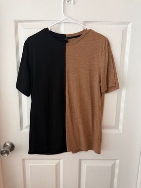 SHEIN Two-Tone Black and Brown Colorblock Short Sleeve Tee